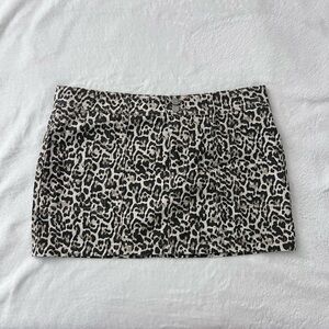 NWOT Sincerely Jules Brown and Cream Patterned Mini Skirt